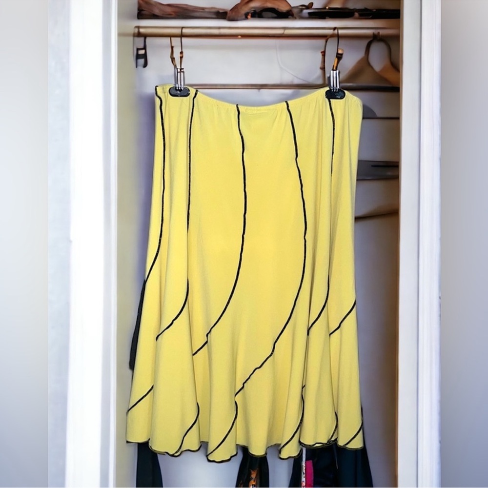 Frank Lyman vintage size 18 skirt